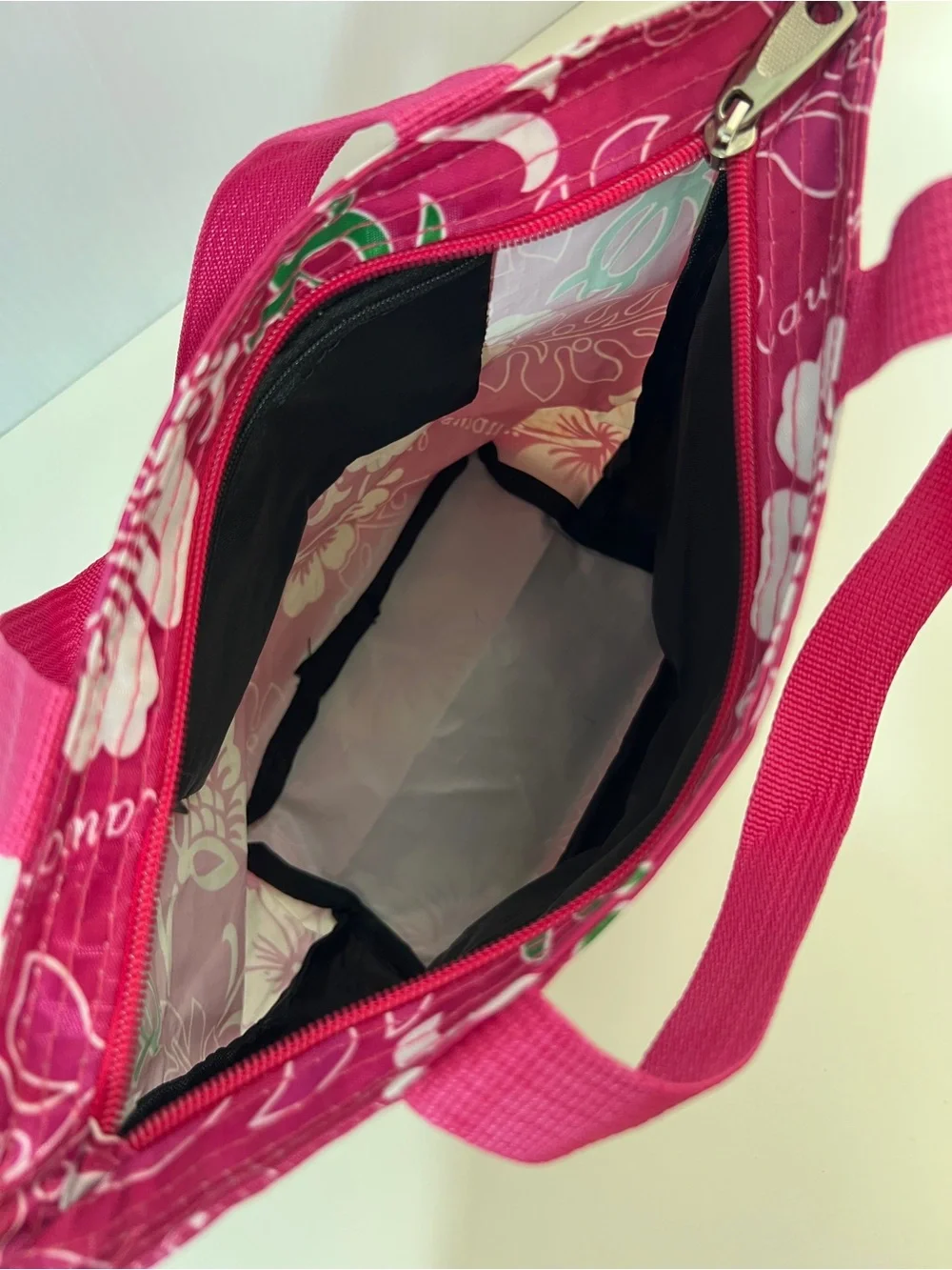 NWT American Travel Hawaii Pink Honu Turtle Floral Tote Bag Zip Pocket